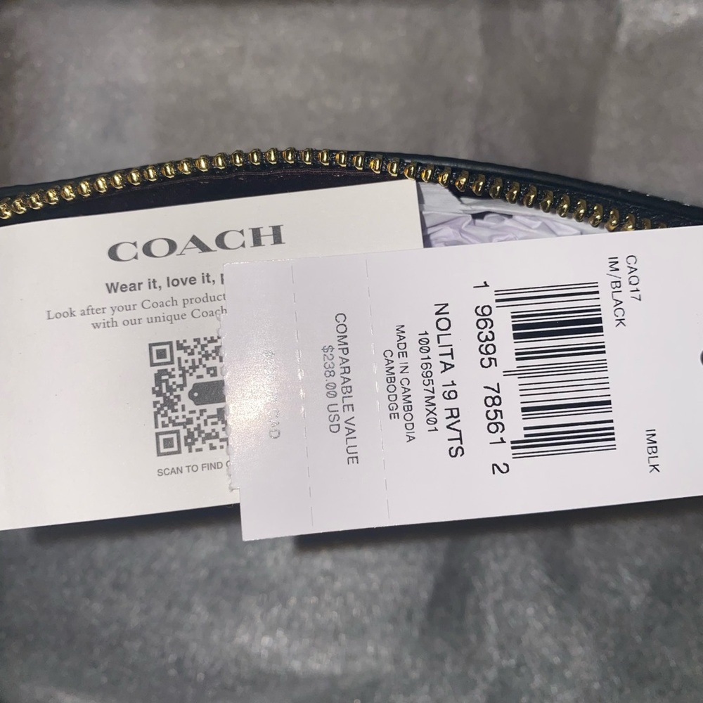 Coach Nolita 19 With Rivets New - Picture 5 of 10